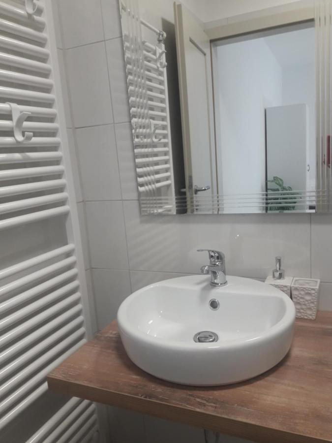 Apartma Oddih Dutovlje Exteriér fotografie