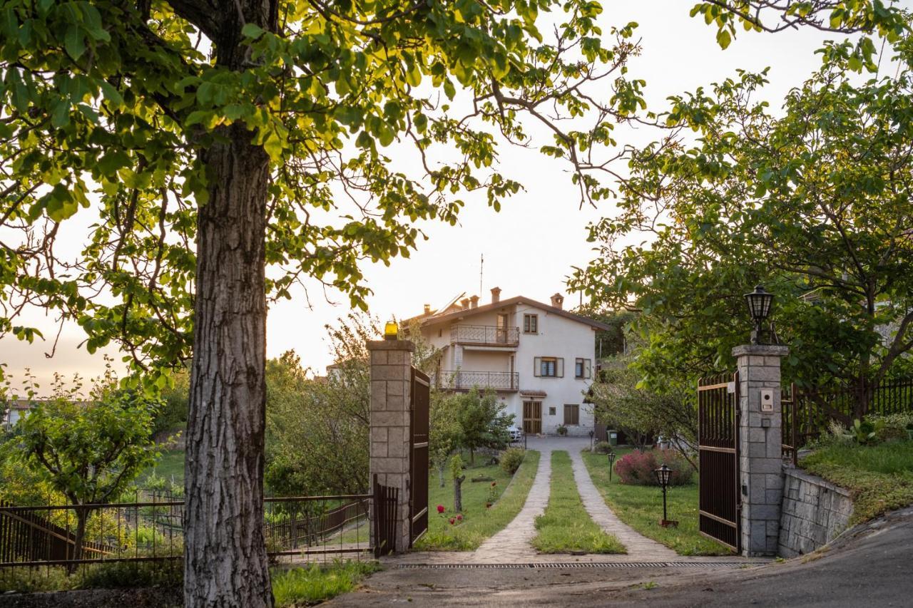 Apartma Oddih Dutovlje Exteriér fotografie